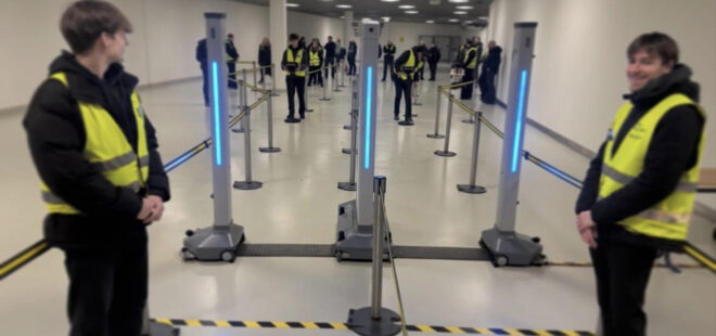 O2 arena a O2 universum zavádějí revoluční bezpečnostní technologii. Návštěvníci projdou bezpečnostní kontrolou rychleji, pohodlněji a bez zbytečných front